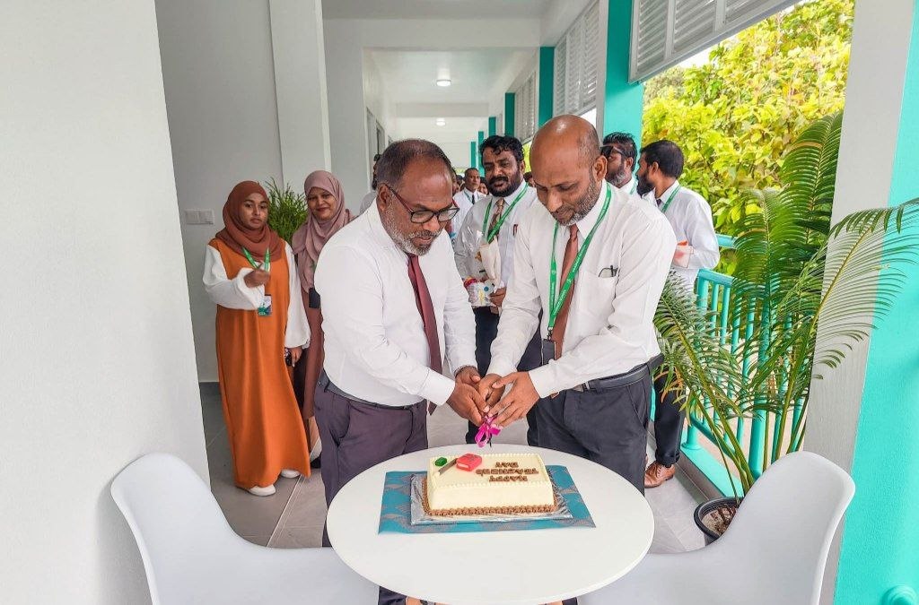 ރިޔާޒް ސަރ، ރަށުގެ ތައުލީމަށް ކުރެއްވި ދިގު މުއްދަތުގެ ޚިދުމަތްތަކަށް ވާދޫ ސްކޫލްގެ ޝުކުރު!
