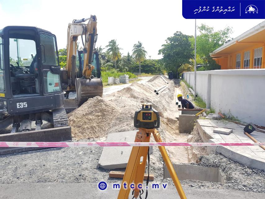 ދުވާފަރު މަގުތައް ޒަމާނީ ކުރުމުގެ މަސައްކަތް ހުށްޓުމެއް ނެތި ބާރަށް ކުރިއަށް
