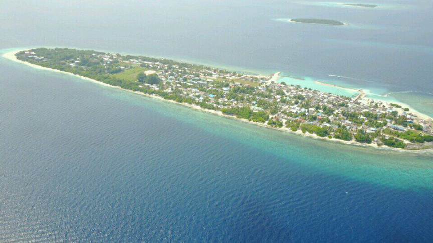 އިނގުރައިދޫގައި މިދިލިއޮށް ހޮވުން މަނާކޮށް ކައުންސިލްގެ އެންގުމެއް!