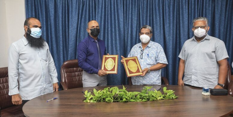 ވާދޫގައި އިމާރާތްކުރާ މިސްކިތުގެ ނުނިމި ހުރި މަސައްކަތް ބަޔަކާއި ހަވާލުކޮށްފި